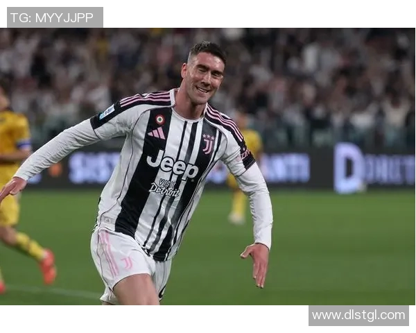 90vs足球比分即时更新让你实时掌握比赛动态与精彩瞬间